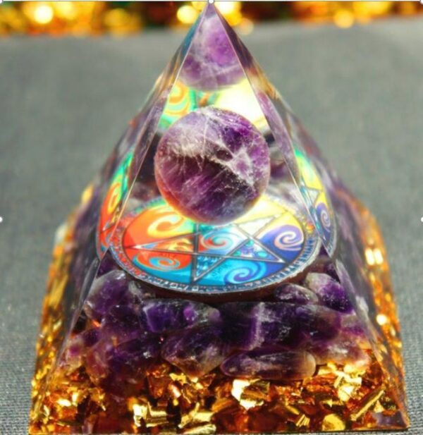 Crystal Pyramid Decoration - Image 9
